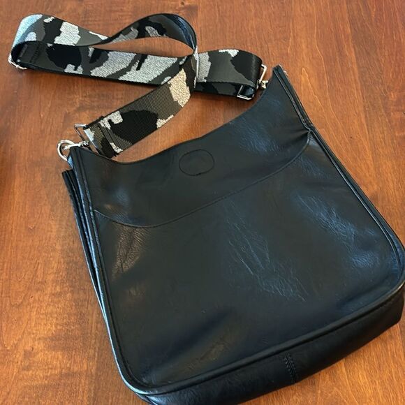 Ahdorned Black Messenger Bag - Picture 1 of 6